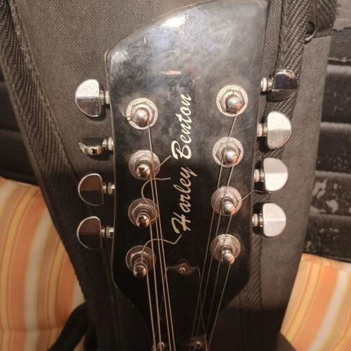 Harley Benton MA-500 VS Bluegrass Series electric mandolin with case