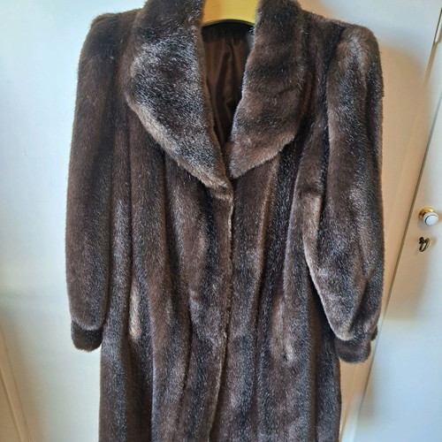 Fur coat used, brown, size L