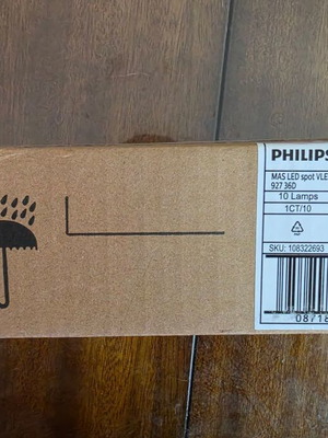 Philips GU10 4.9W DimTone LED spotlights pack of 10 new
