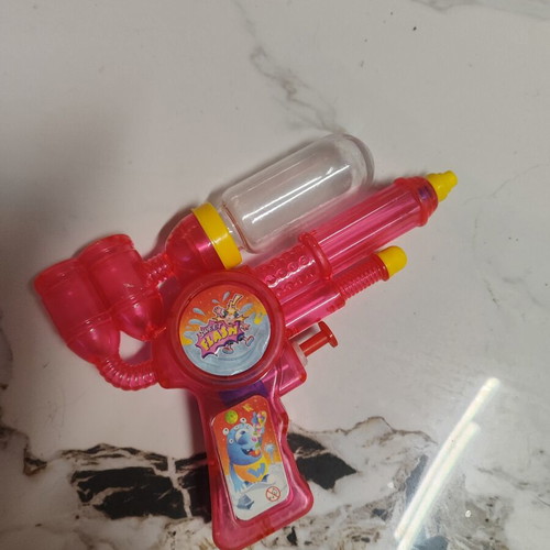 Sweet Blast Kids Water Gun used, pink with blue hippo