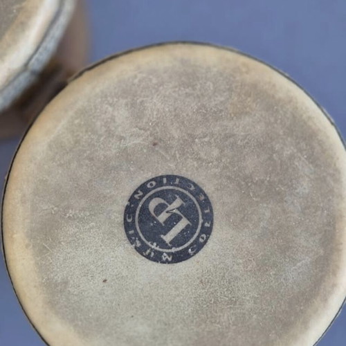 Lp Bongos set like new, natural wood with natural skin