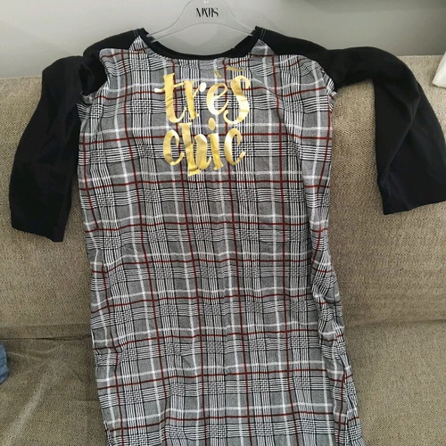 Checked nightdress like new, size M, multicolored