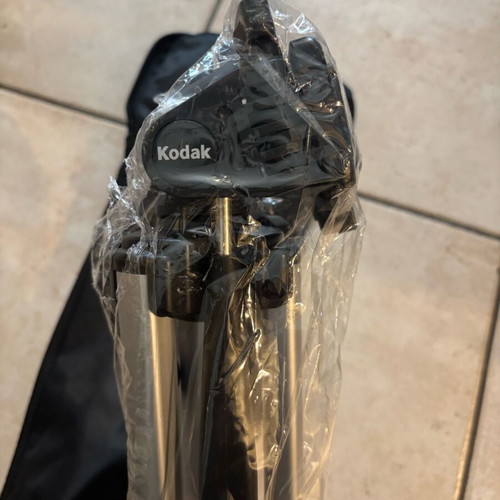 Kodak tripod like new