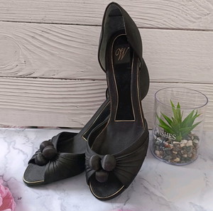 Zara βραδινές μαύρες peep toe γόβες με 3 μπίλιες σαν φιόγκο | Κομψά