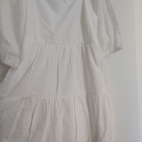 White cotton dress like new, size L