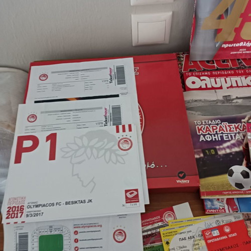 Olympiacos collection used with various items