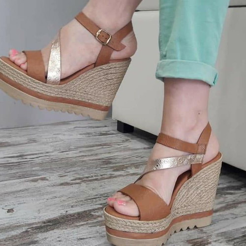 Harris leather platform sandals tan with rose gold, lightly used