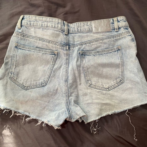 Shorts with rhinestones modern, like new, size M 38 10, blue