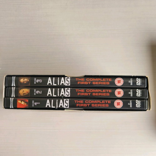 Alias DVD Set Seasons 1 and 2 like new