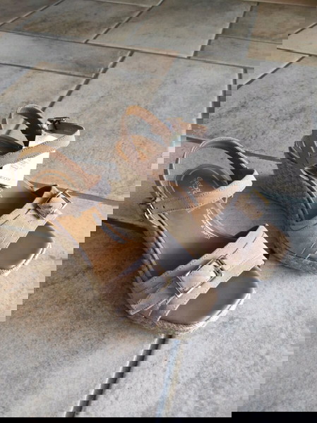 Πέδιλα Geox