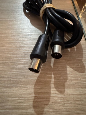 RF TV antenna cable 1.5 m used