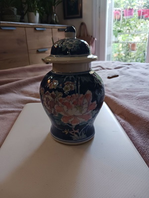 Chinese decorative amphora vase new