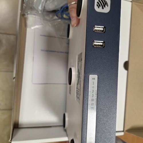 Oxygen miniOffice Broadband Gateway modem/router new
