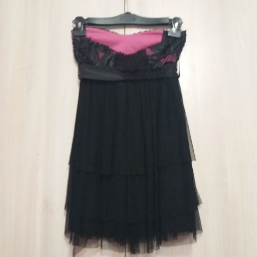 Strapless dress XS in excellent condition with belt