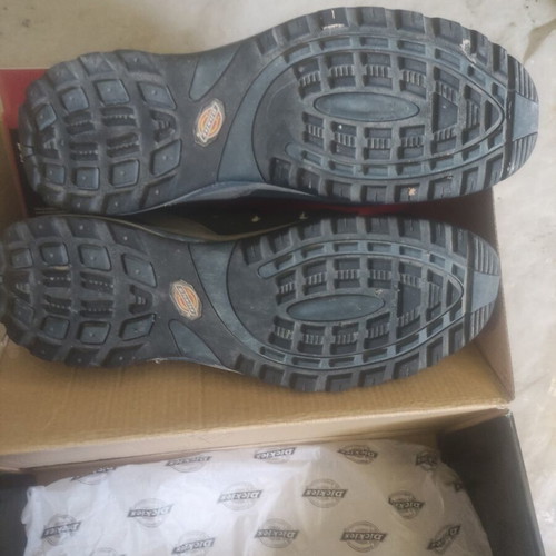 Dickies work boots size 42 lightly used, blue