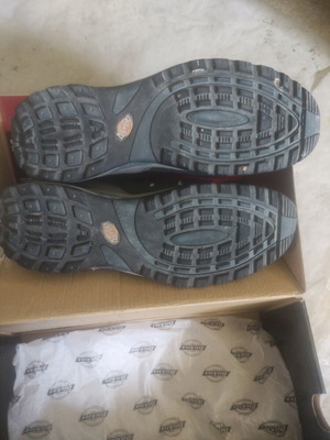 Dickies work boots size 42 lightly used, blue