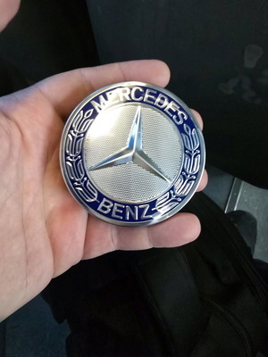 Mercedes Benz σημα σαν καινούργιο