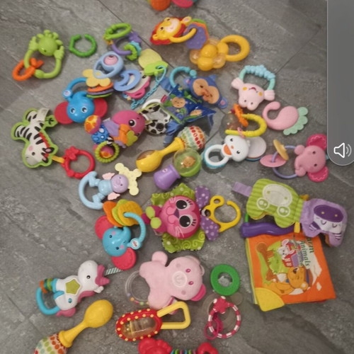 Baby toys and teethers used, set of 25 pieces