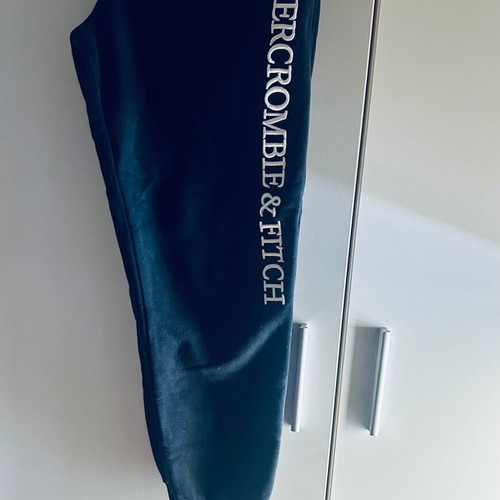 Abercrombie & Fitch tracksuit like new, size M, dark blue