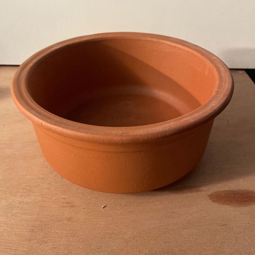 Deroma Italy terracotta pot without hole 19cm diameter x 8cm height No1 new