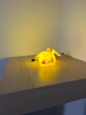 Μινιατούρα φωτιζόμενη Pikachu καινούργιο