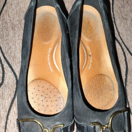 Geox ballerinas used size 39 black with anatomical insole
