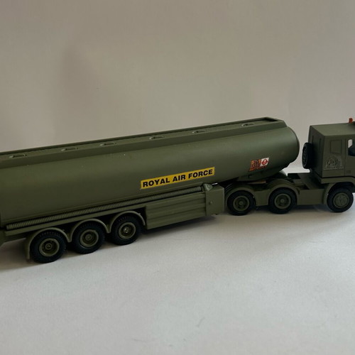 Corgi Superhaulers 2002 Low Mobility Seddon Atkinson Strato Royal Air Force like new