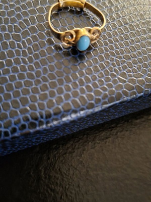 14K gold ring used with blue stone children's style