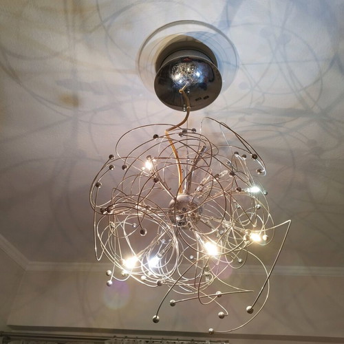Ceiling light fixture