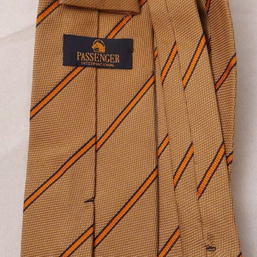 Ties like new, pack of 12 in various colors