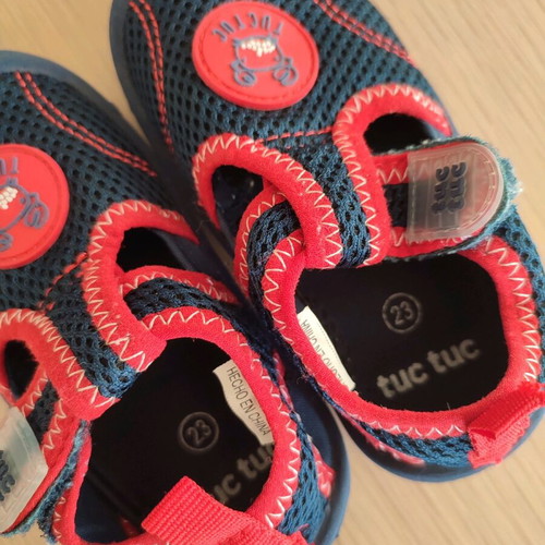 Tuc Tuc beach shoes used, size 23, blue and red