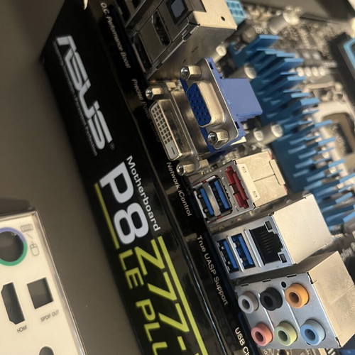Asus P8 Z77-V LE Plus μητρική μεταχειρισμένη, socket 1155, Intel 2ης και 3ης γενιάς