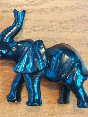 Onyx elephant figurine new, 9 cm, Cusco Peru