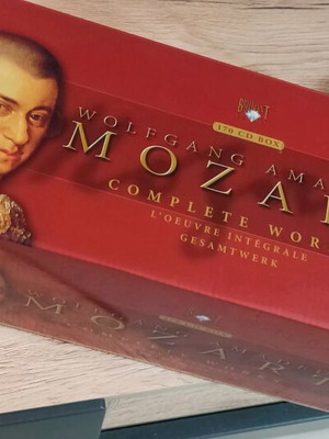 Mozart 170 CD in like new condition, classical music