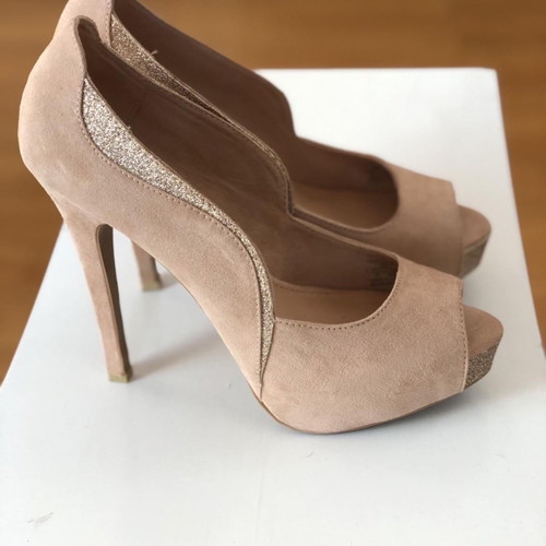 Bershka platform suede peep-toe heels size 39, beige