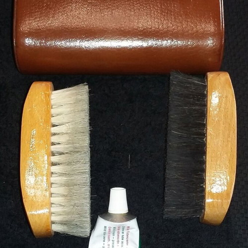 Shoe polishing set used, 2 pieces