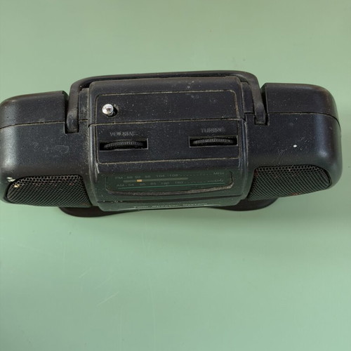 Vintage Silver Portable Radio used, 1990s boombox style