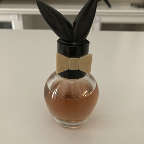 Playboy VIP for Her Eau de Toilette used, fruity floral scent