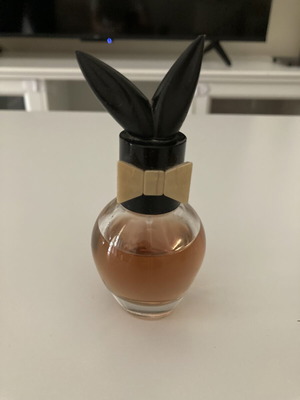 Playboy VIP for Her Eau de Toilette μεταχειρισμένο, φρουτώδες λουλουδάτο άρωμα