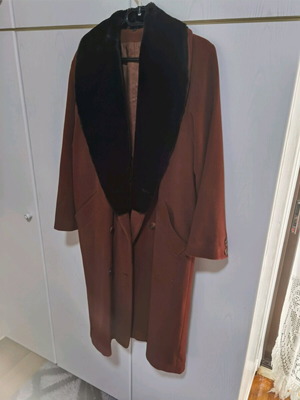 Coat Large long honey color like new