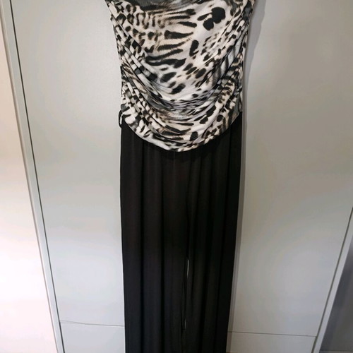 Strapless one-piece jumpsuit like new, size M