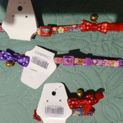 Cat collars with bell and bow, red and purple, set of 3, new