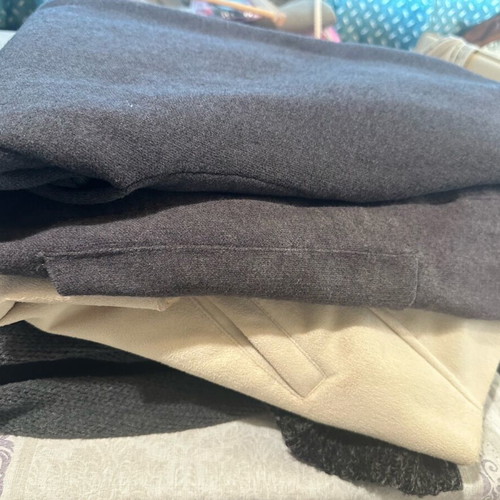 Pack of cardigans and vests like new, size large and x-large