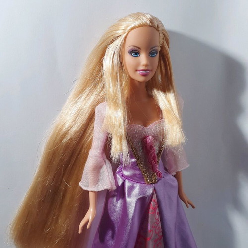 Barbie Rapunzel Cut and Style 2008 doll used