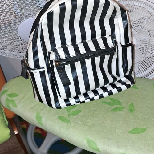 Backpack black and white used in good condition