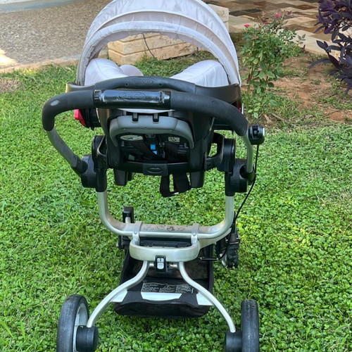 Graco 3-in-1 baby stroller from newborn