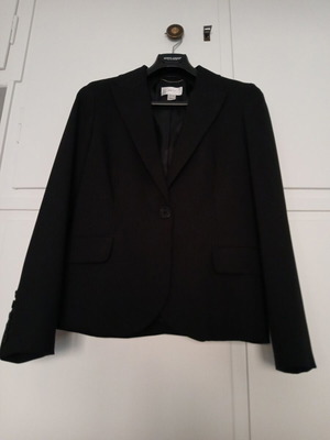 Mango women's fitted black blazer lined size 42 new