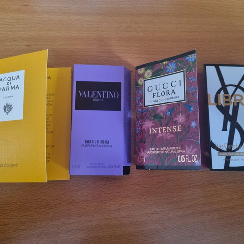 Cologne samples new, pack of 4 small