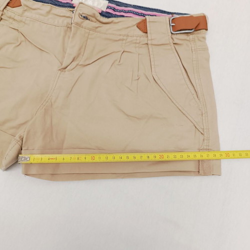 Bershka women's shorts size M like new, beige