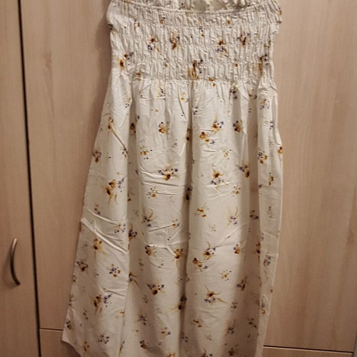 H&M Floral Strapless Dress Large like new, white, smocked